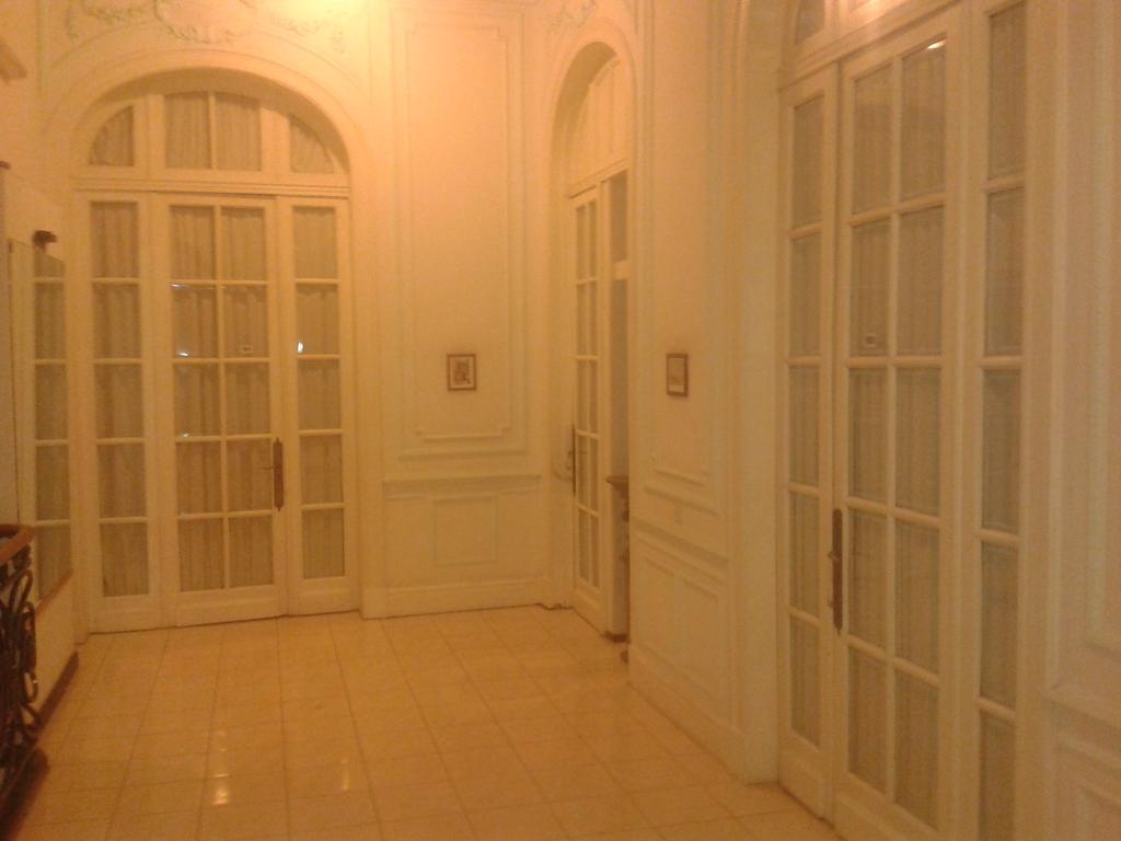 Mari Plaza Hotel Buenos Aires Exterior photo